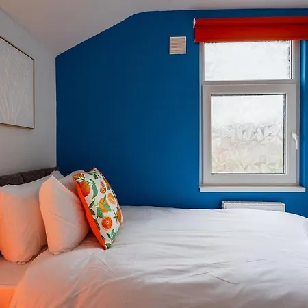 The Blue Ember By Horizon Tatil Evi South Bank
